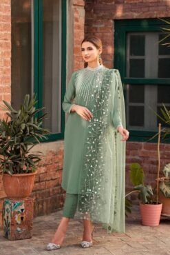 Natasha kamal summer lawn collection with Organza Embroidered dupatta